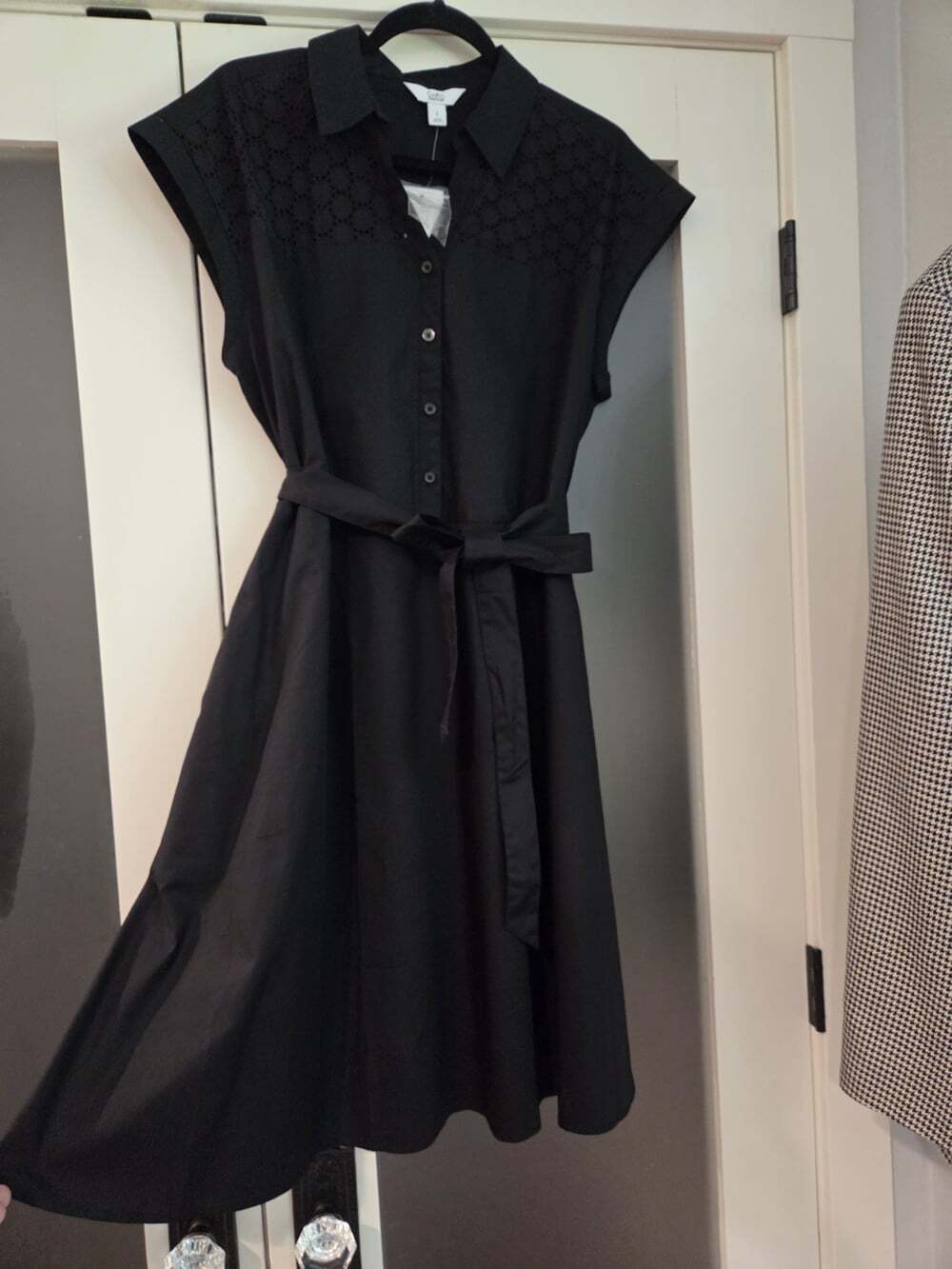 NWT Croft & Barrow Black Eyelet Shirt Dress Size L Belted Button Front Pockets